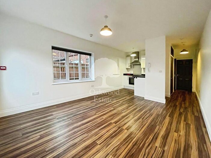 Studio To Rent In Church Street, Burnham, SL1