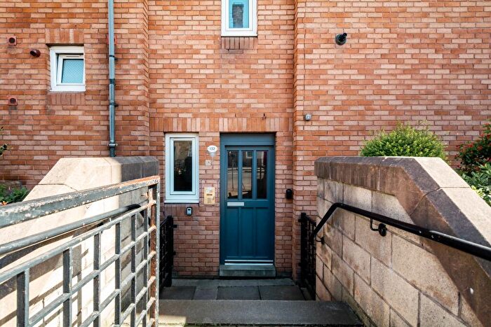 1 Bedroom Flat To Rent In Pleasance, South Side, Edinburgh, EH8