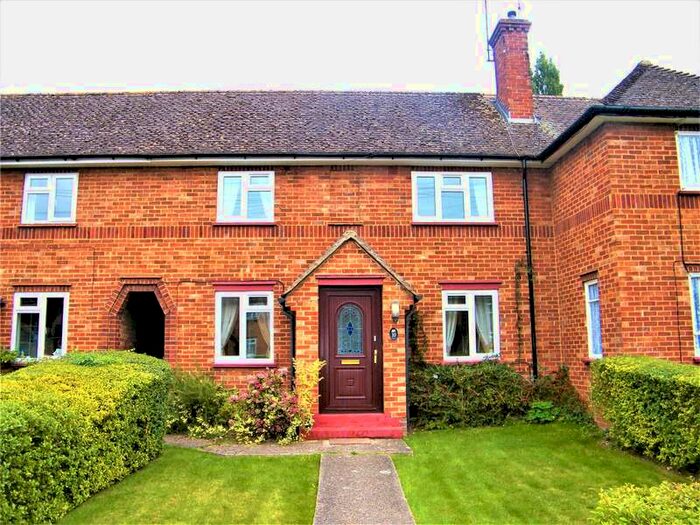 2 Bedroom Terraced House To Rent In Edinburgh Road, Marlow, Buckinghamshire, SL7