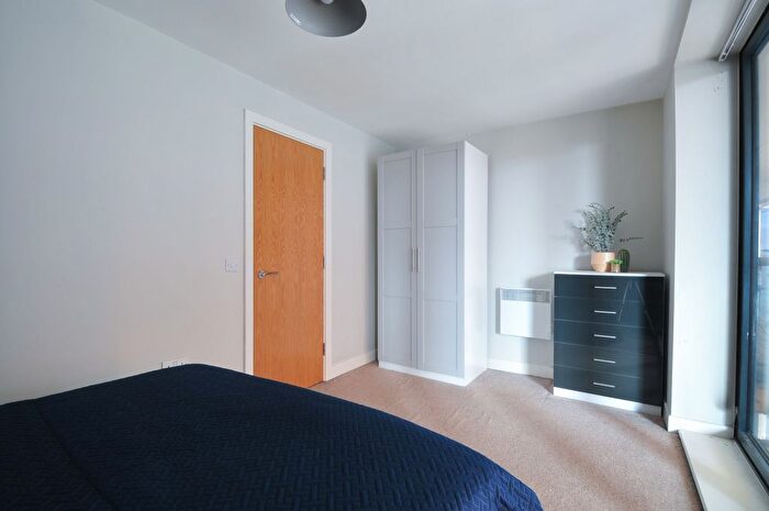 3 Bedroom Flat To Rent In Bed House – Bridgewater Point, Salford, M5