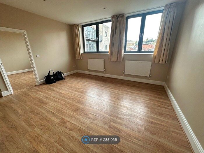 2 Bedroom Flat To Rent In Marsh Street, Bristol, BS1