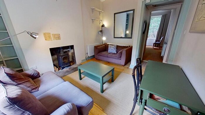 1 Bedroom Flat To Rent In St Stephen Place, Edinburgh, EH3