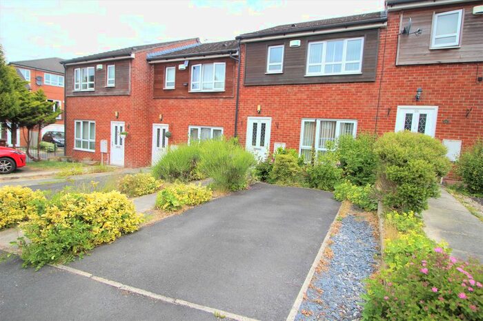 3 Bedroom Terraced House To Rent In Alder Grove, Ingol, Preston, Lancashire, PR2