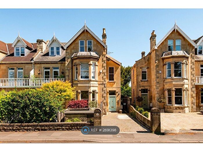 1 Bedroom Flat To Rent In Combe Park, Bath, BA1