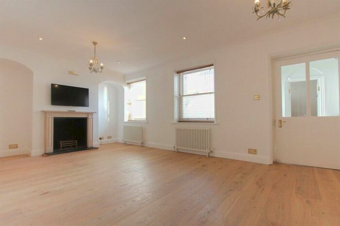 2 Bedroom Apartment To Rent In Arundel Terrace, Brighton, BN2