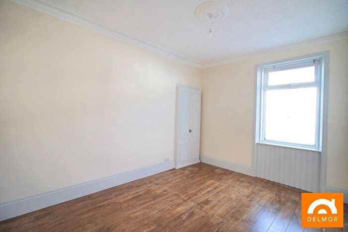 2 Bedroom Flat For Sale In Glebe Street, Leven, KY8