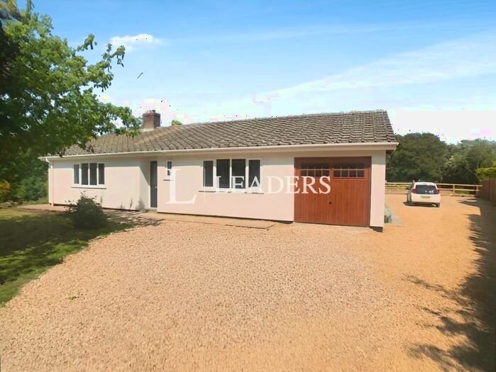 4 Bedroom Bungalow To Rent In Frognall, Deeping St James, PE6
