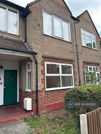 1 Bedroom Flat To Rent In Selby Road, London, SE20