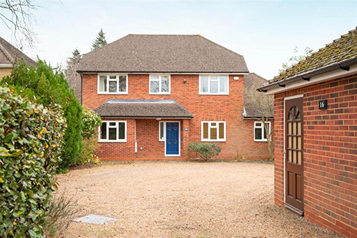 4 Bedroom Detached House For Sale In Locks Ride, Ascot, SL5