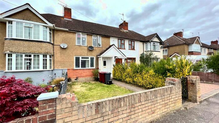 3 Bedroom Terraced House To Rent In Shirley Avenue, Reading, Berkshire, RG2