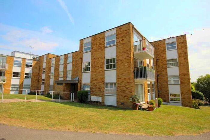 2 Bedroom Flat To Rent In Beech House, Ancastle Green, Henley, RG9