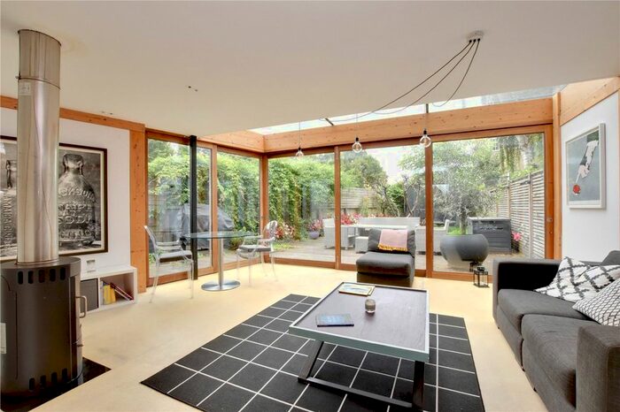 4 Bedroom End Of Terrace House To Rent In Park Row, Greenwich, London, SE10