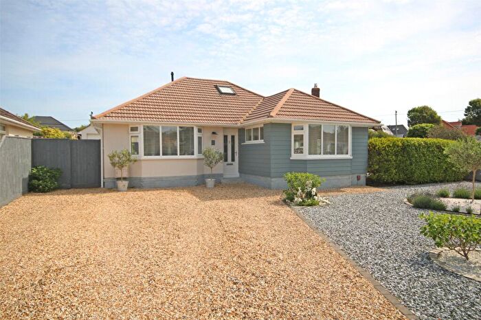 3 Bedroom Bungalow For Sale In Barton Drive, Barton On Sea, New Milton, Hampshire, BH25