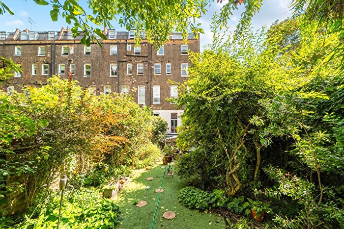 3 Bedroom Flat For Sale In Penywern Road, Earls Court, London, SW5