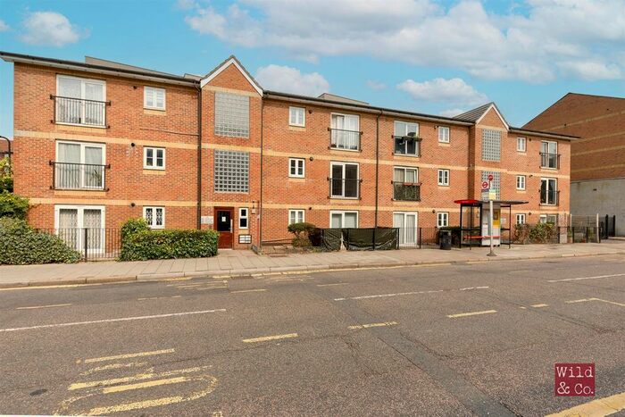 2 Bedroom Flat To Rent In Northwold Road, London, E5