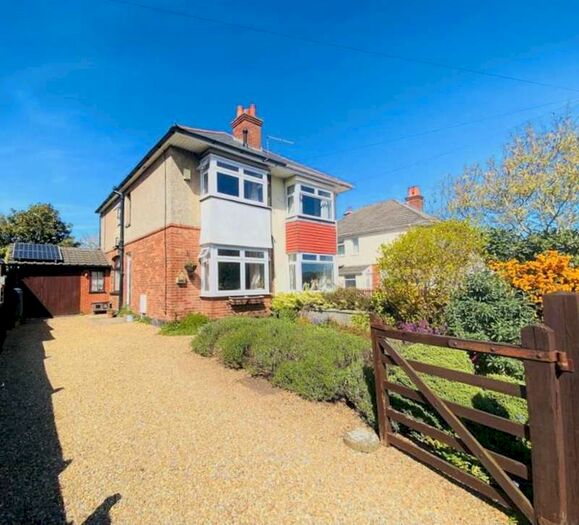 Houses to rent in Hamworthy, BH15, Poole