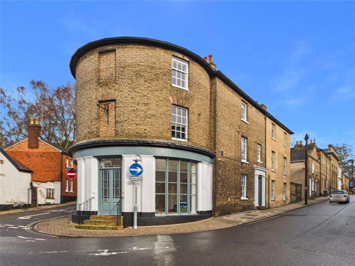 3 Bedroom Apartment For Sale In St. Johns Street, Woodbridge, Suffolk, IP12