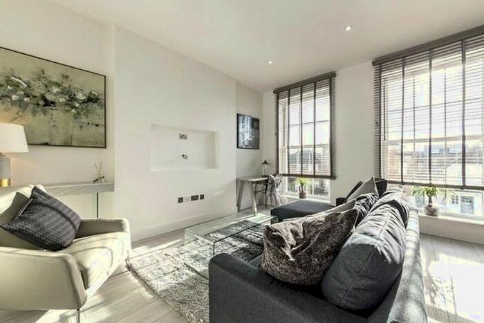 2 Bedroom Flat To Rent In Warwick Road, London, W5