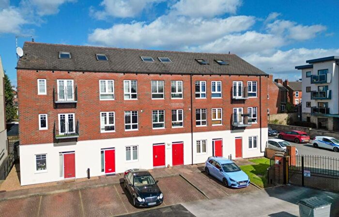 1 Bedroom Apartment For Sale In School Board Lane, The Studios, S40