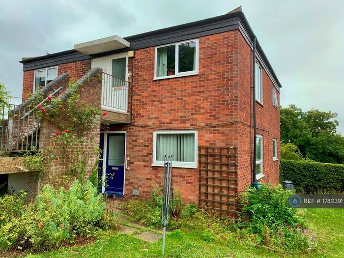 2 Bedroom Flat To Rent In Springbank, Norwich, NR1