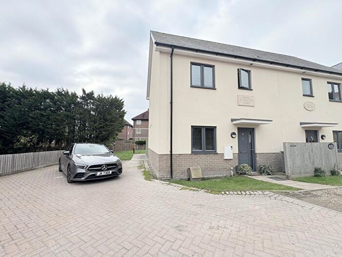 3 Bedroom Semi-Detached House To Rent In Masons Cottage, Priory Street, Colchester, Essex, CO1