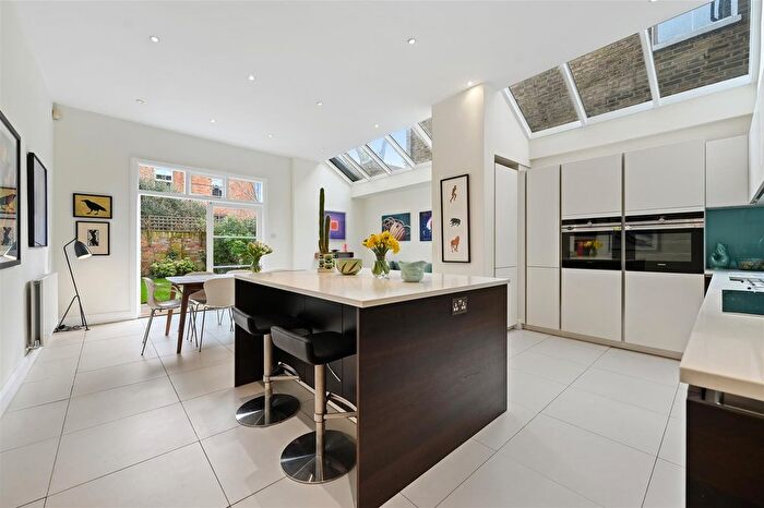 4 Bedroom Terraced House For Sale In Addison Gardens, London, W14