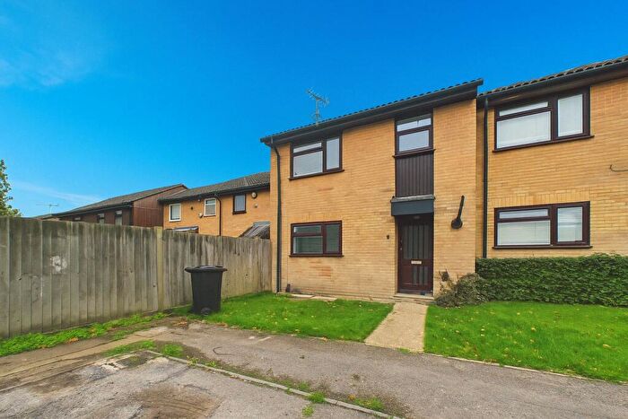 1 Bedroom Terraced House To Rent In Carshalton Way, Lower Earley, Reading, Berkshire, RG6