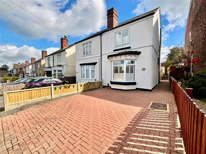 4 Bedroom Semi-Detached House For Sale In Aughton Road, Swallownest, Sheffield, Rotherham, S26