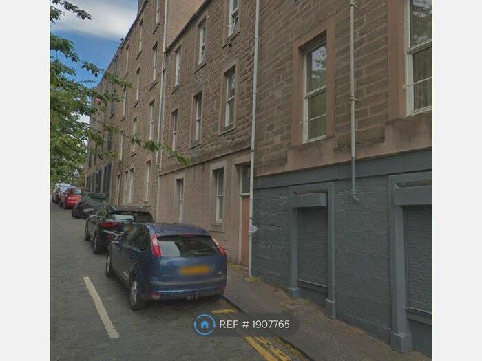 2 Bedroom Flat To Rent In St. Peter Street, Dundee, DD1