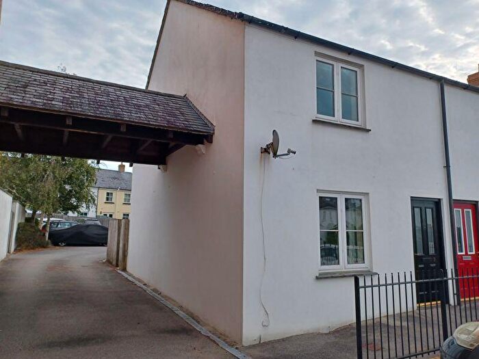 2 Bedroom End Of Terrace House To Rent In Chapmans Way, St. Austell, PL25