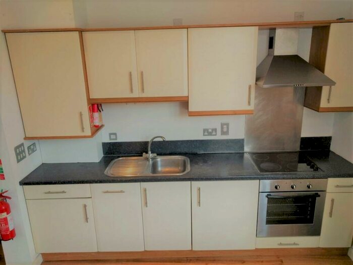 Studio To Rent In The Kingsway, Portland House, City Centre, Swansea, SA1