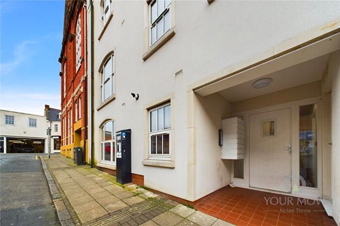 2 Bedroom Flat To Rent In Flat, -, Hazelwood Road, Northampton, Northamptonshire, NN1