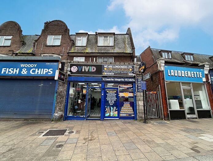 3 Bedroom Flat For Sale In A High Street, Wealdstone, Harrow, Middlesex, HA3