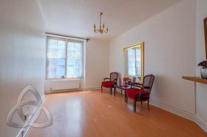 2 Bedroom Apartment To Rent In Grove End House, Grove End Road, NW8