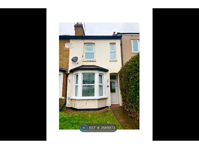 3 Bedroom Terraced House To Rent In Harefield Road, Uxbridge, UB8