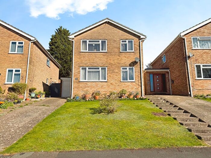 4 Bedroom Detached House For Sale In Curlew Close, High Wycombe, Buckinghamshire, HP13