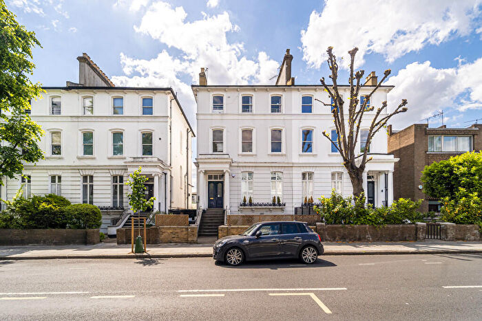 3 Bedroom Apartment For Sale In Abbey Road, South Hampstead, London, NW6