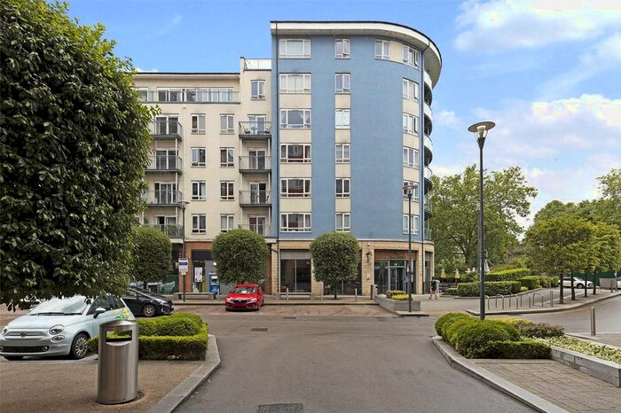 1 Bedroom Flat To Rent In Beaufort Park, Colindale, NW9