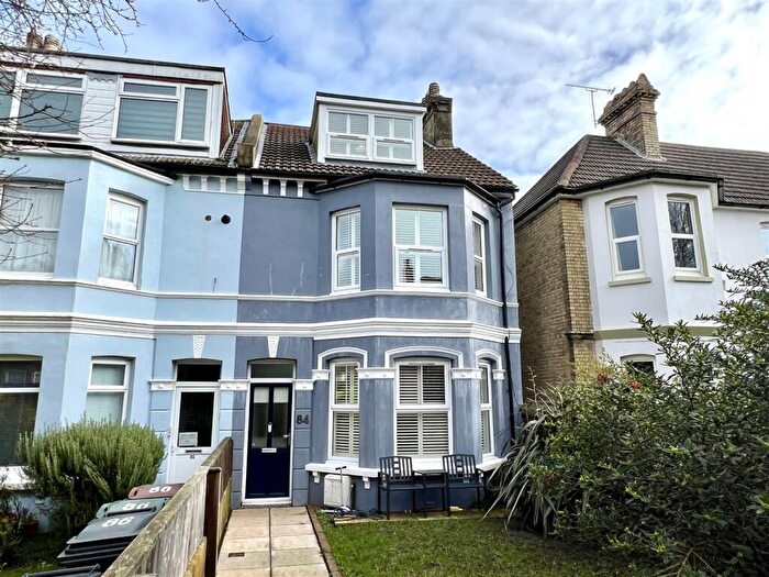 4 Bedroom Town House For Sale In Willingdon Road, Eastbourne, BN21