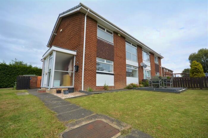 2 Bedroom Ground Flat To Rent In Barford Drive, Chester Le Street, DH2