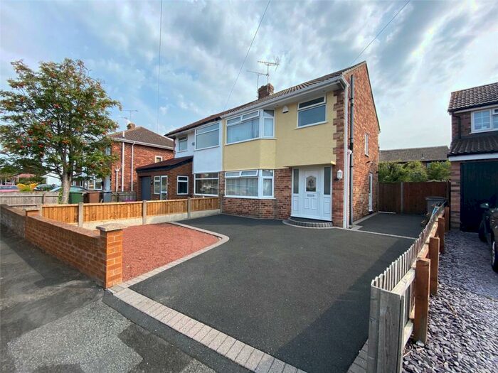 3 Bedroom Semi-Detached House To Rent In Springfield Avenue, Newton, Wirral, CH48