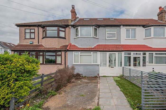 4 Bedroom Terraced House For Sale In Hawkhurst Road, Streatham Vale, London, SW16