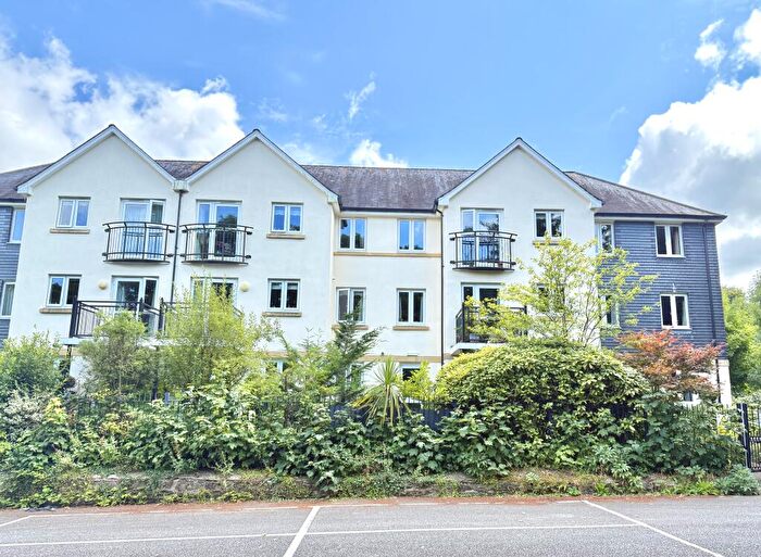 2 Bedroom Retirement Property For Sale In Tavistock, PL19