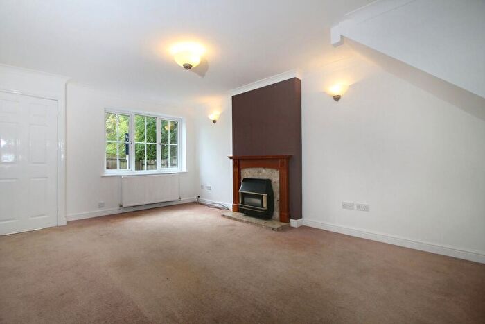 2 Bedroom End Of Terrace House To Rent In Marlborough Drive, Stourbridge, DY8