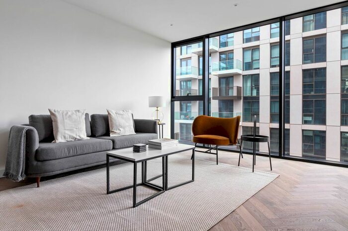 2 Bedroom Flat To Rent In Wapping, London, E1W