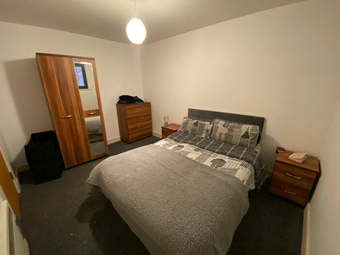 2 Bedroom Flat To Rent In - Duke Street, City Centre, Liverpool, L1