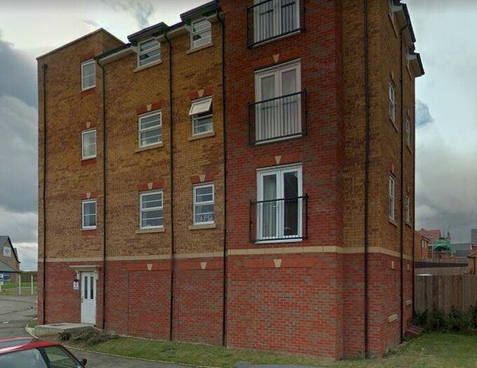 2 Bedroom Flat To Rent In Roman Road, Corby, Northamptonshire, NN18