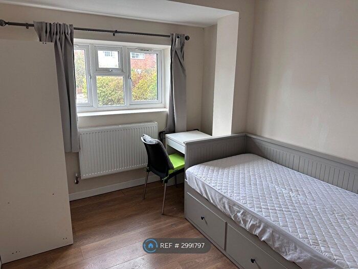 Studio To Rent In Earley, Earley, Reading, RG6