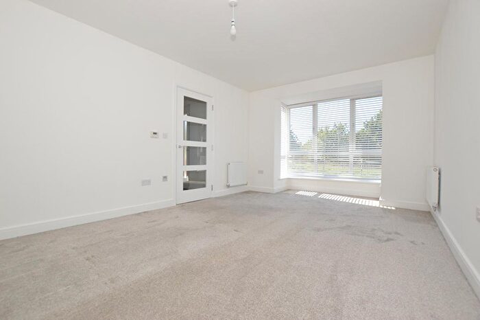 3 Bedroom Detached House To Rent In Bramling Crescent, Tunbridge Wells, TN2