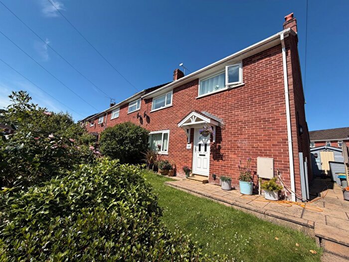 3 Bedroom End Of Terrace House For Sale In Higher Cotteylands, Tiverton, EX16